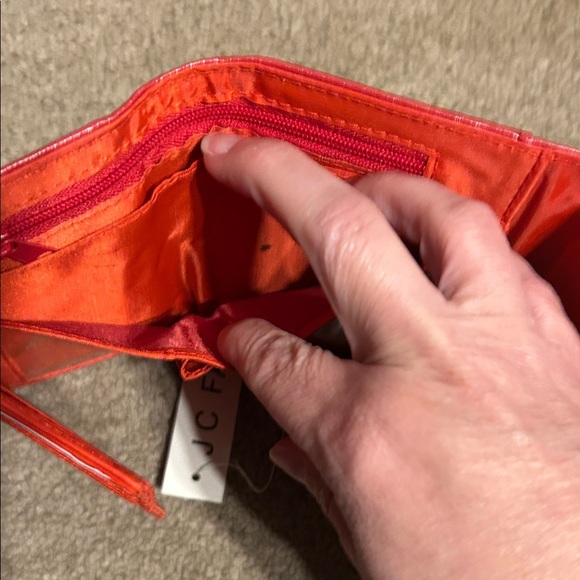 Red Women's Wallet - Picture 6 of 8